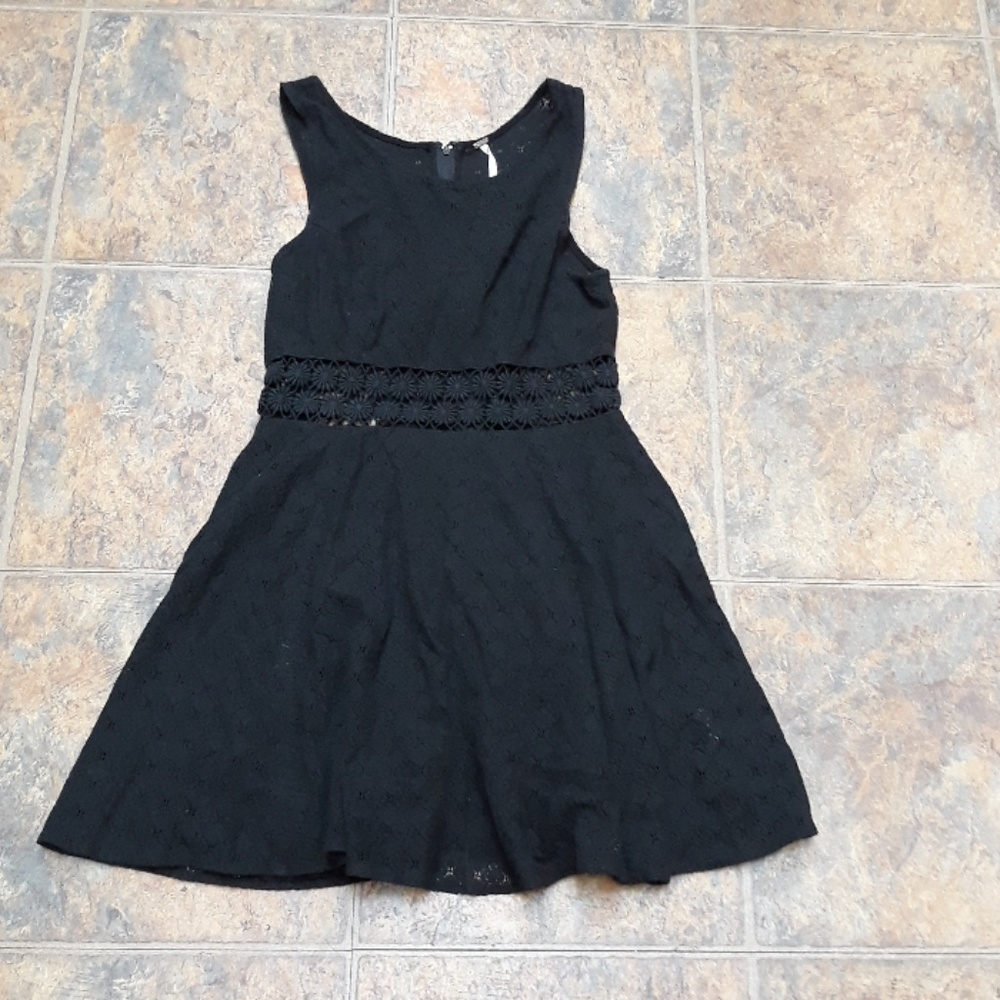 EUC Free People peekaboo skater dress size 6